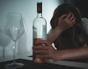 Slaapproblemen bij alcoholgebruik en ontwenning